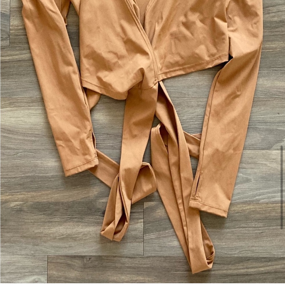 🧡 Balance Athletica Vitality Dancer Wrap Top | Flare | S - Picture 8 of 10